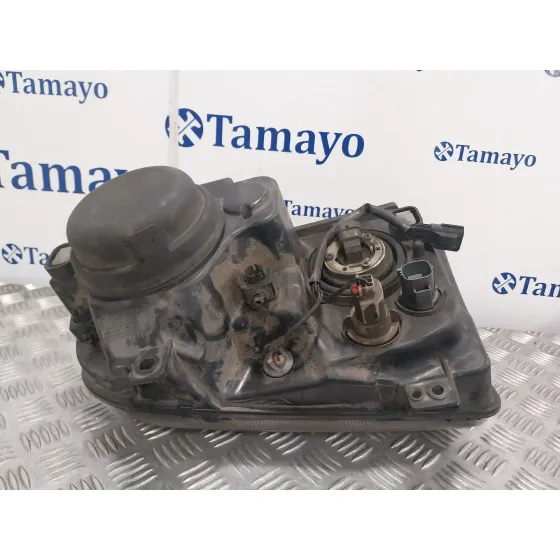 Faro Derecho para Chrysler 300 C
