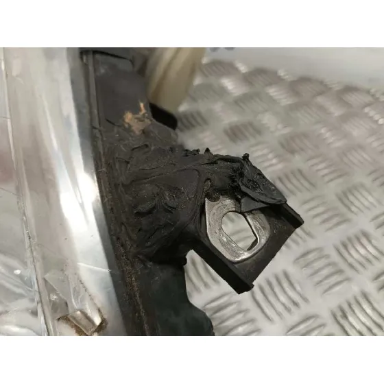 Faro Izquierdo para Mercedes-Benz Clase A (W169)