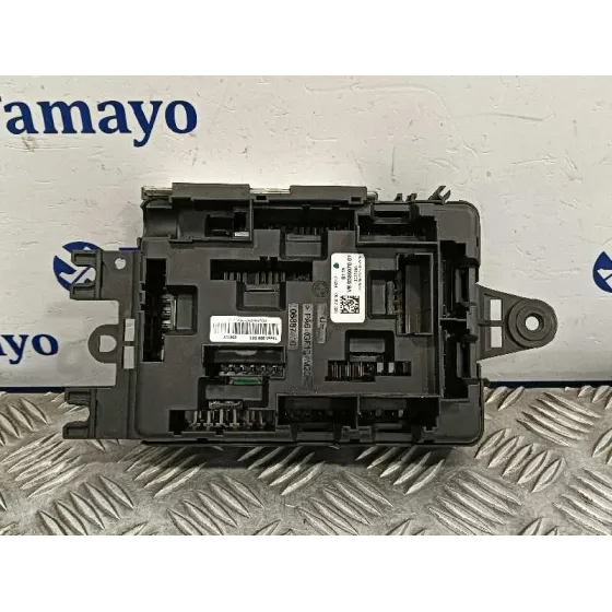 Caja Reles / Fusibles para Bmw Serie 1 Lim. (F20)
