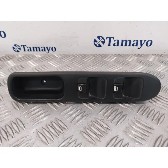 Mando Elevalunas Delantero Izquierdo para Peugeot 307 (S1)