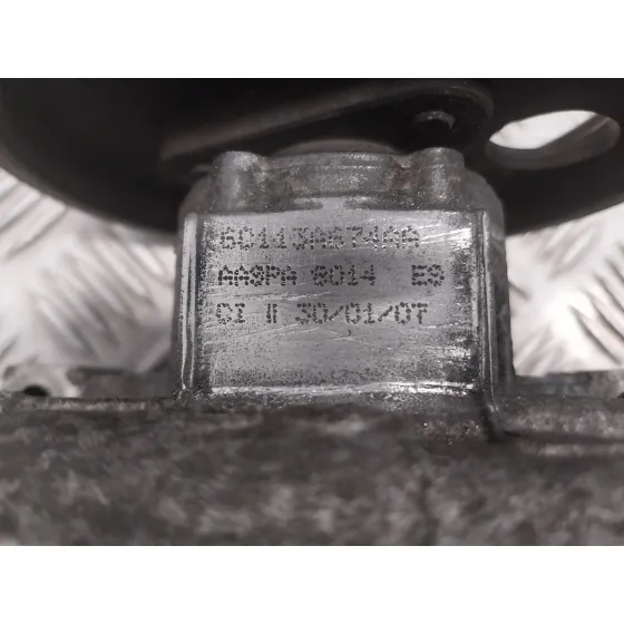Bomba Direccion para Ford Transit Connect