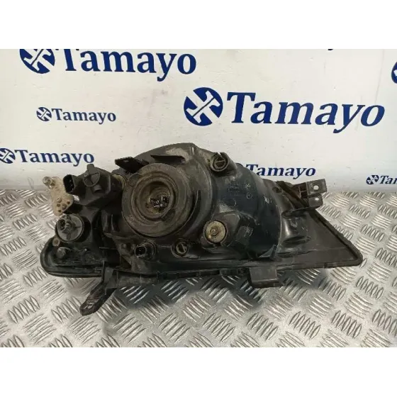 Faro Derecho para Mitsubishi L 200 (Ka0/Kb0)