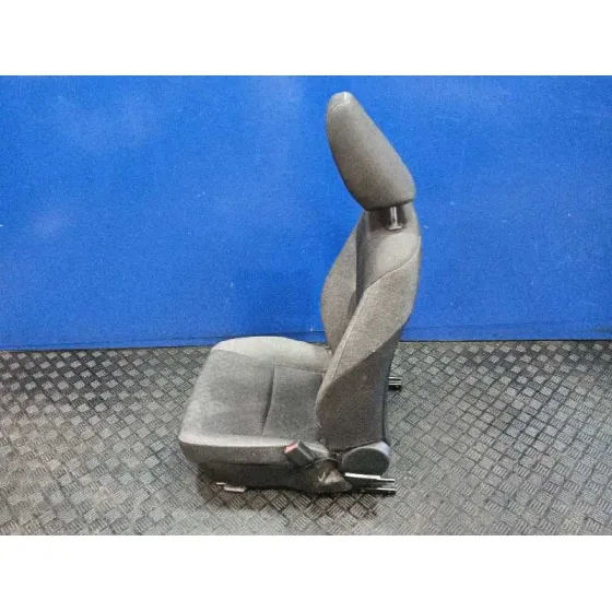 Asiento Delantero Derecho para Toyota Yaris (Xpa1F/Mxph11/Chxnbw)
