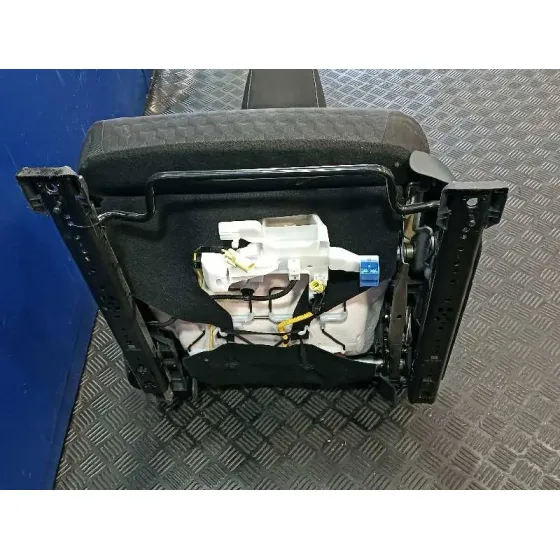 Asiento Delantero Izquierdo para Toyota Yaris (Xpa1F/Mxph11/Chxnbw)