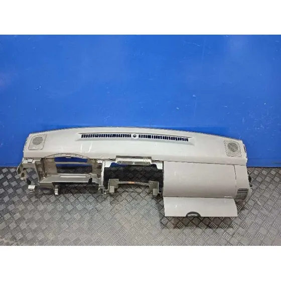 Salpicadero para Nissan Pathfinder (R51)