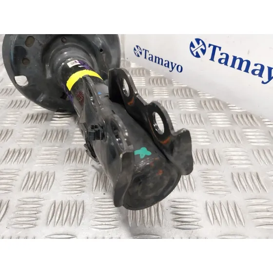 Amortiguador Delantero Derecho para Toyota Yaris (Xpa1F/Mxph11/Chxnbw)