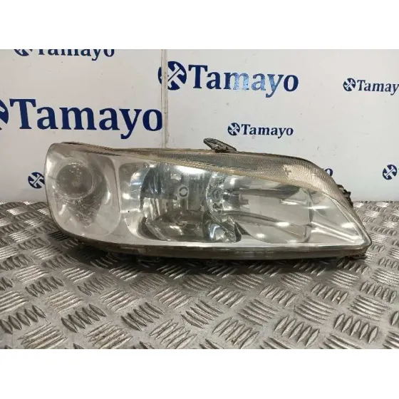 Faro Derecho para Peugeot 306 Cabriolet (S1)