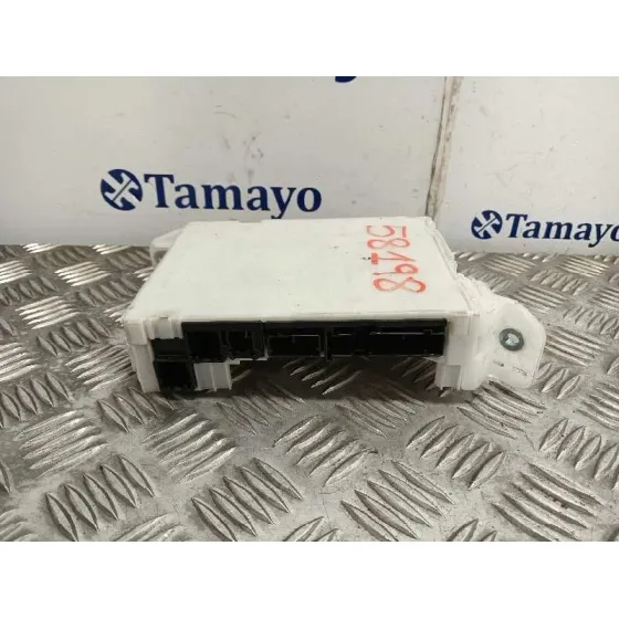 Caja Reles / Fusibles para Toyota Yaris (Xpa1F/Mxph11/Chxnbw)