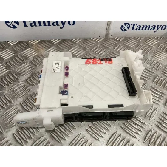 Caja Reles / Fusibles para Toyota Yaris (Xpa1F/Mxph11/Chxnbw)