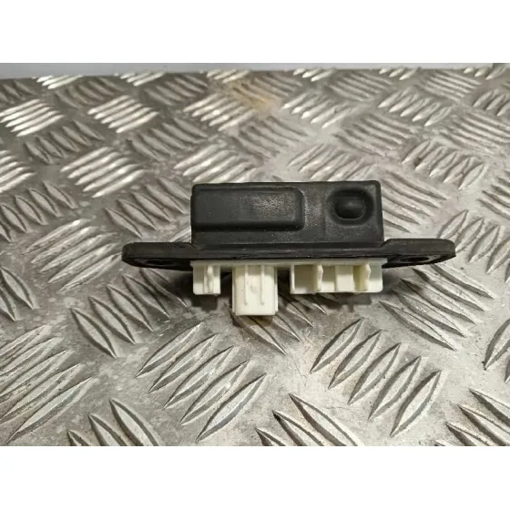 Maneta Exterior Porton para Toyota Yaris (Xpa1F/Mxph11/Chxnbw)