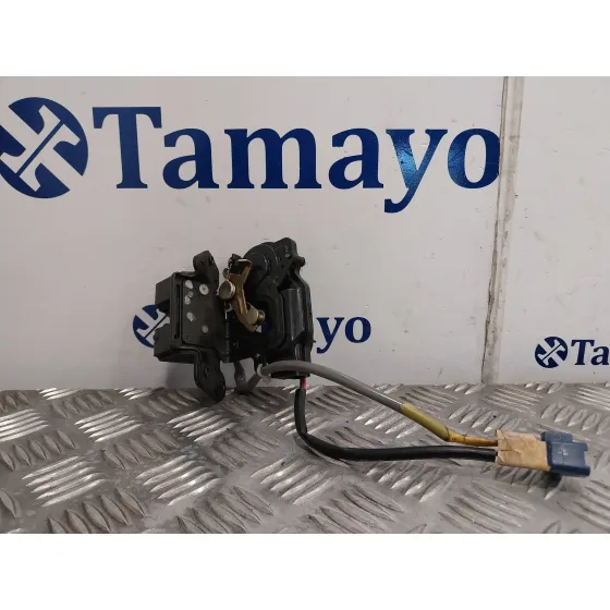 Cerradura Maletero / Porton para Toyota Corolla Verso (R1)