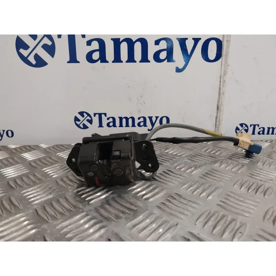 Cerradura Maletero / Porton para Toyota Corolla Verso (R1)