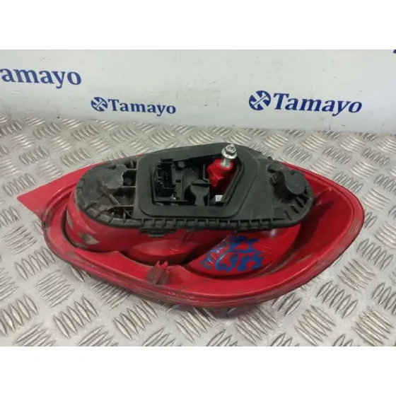 Piloto Trasero Izquierdo para Toyota Aygo (Kgb/Wnb)