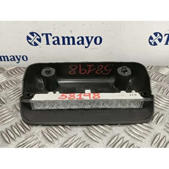 Piloto Trasero Central para Toyota Yaris (Xpa1F/Mxph11/Chxnbw)