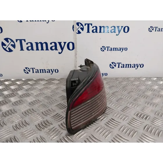 Piloto Trasero Izquierdo para Peugeot 306 Cabriolet (S1)