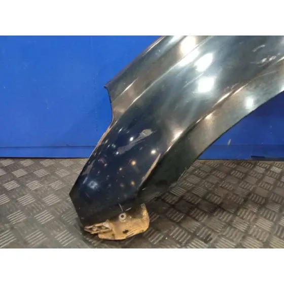 Aleta Delantera Izquierda para Toyota Rav 4 (A2)