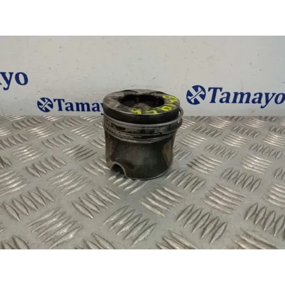 Piston para Mercedes-Benz Sprinter 5-T Caja/Chasis (B906)