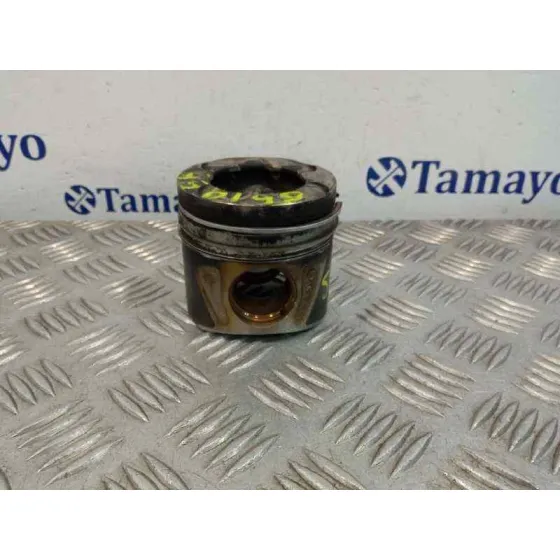 Piston para Mercedes-Benz Sprinter 5-T Caja/Chasis (B906)