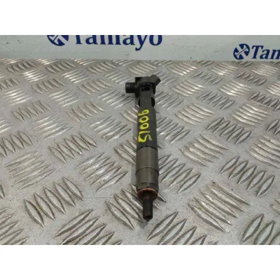 Inyector para Mercedes-Benz Sprinter 5-T Caja/Chasis (B906)