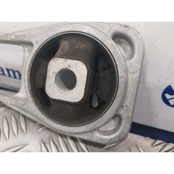 Soporte Motor para Toyota Yaris (Xpa1F/Mxph11/Chxnbw)