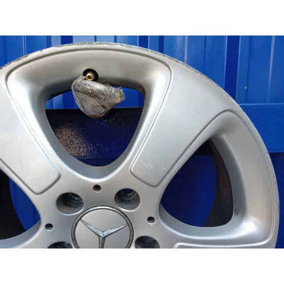 Llanta para Mercedes-Benz Clase A (W169)