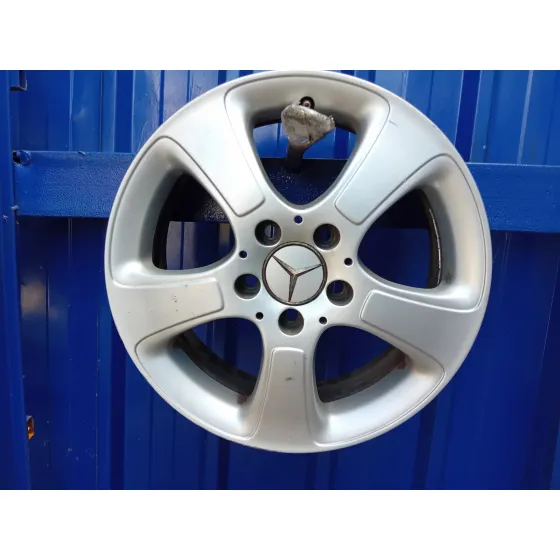 Llanta para Mercedes-Benz Clase A (W169)