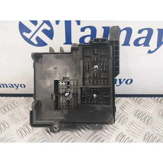 Caja Reles / Fusibles para Kia Cee'd