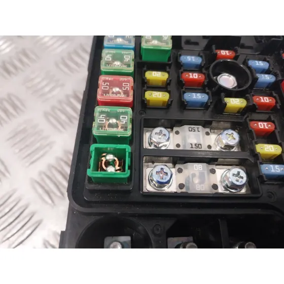 Caja Reles / Fusibles para Kia Cee'd