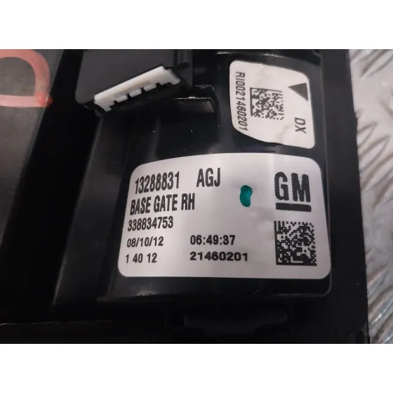 Piloto Trasero Derecho Interior para Opel Zafira Tourer C Van (P12)