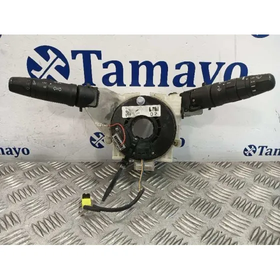 Mando Multifuncion para Nissan Micra (K12E)