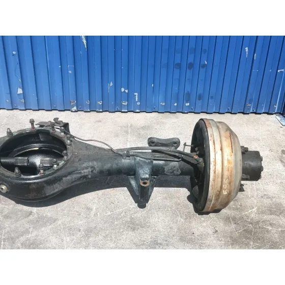 Puente Trasero para Nissan Cabstar 01.04 ->
