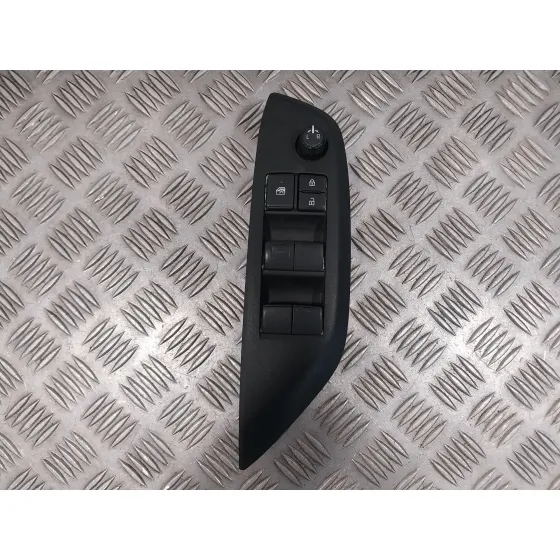 Mando Elevalunas Delantero Izquierdo para Toyota Yaris (Xpa1F/Mxph11/Chxnbw)