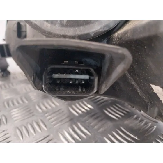 Faro Derecho para Citroën C3