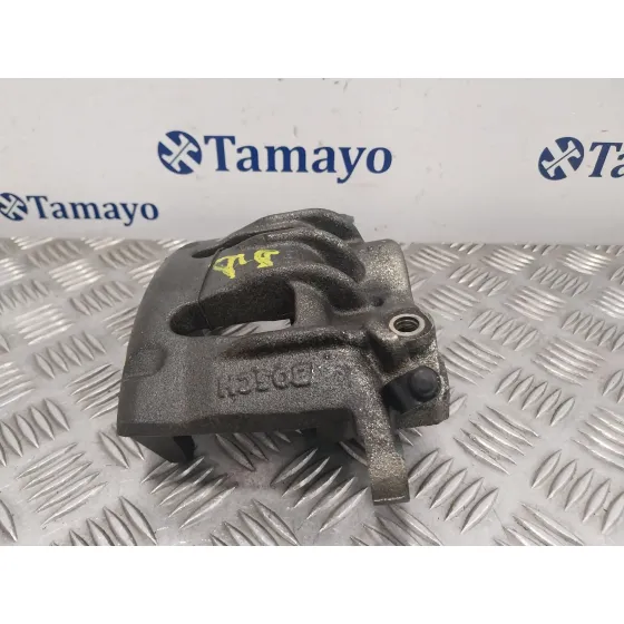 Pinza Freno Delantera Derecha para Nissan Cabstar 01.04 ->