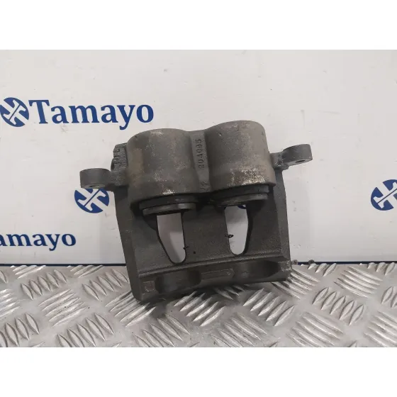 Pinza Freno Delantera Derecha para Nissan Cabstar 01.04 ->