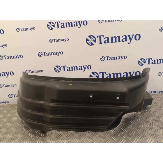 Plastico Paso Rueda Trasero Derecho para Isuzu D-Max