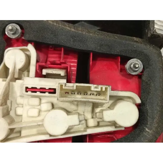 Piloto Trasero Izquierdo para Bmw Serie 3 Berlina (E90)