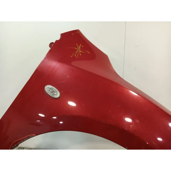 Aleta Delantera Derecha para Mazda 3 Lim. (Bl)