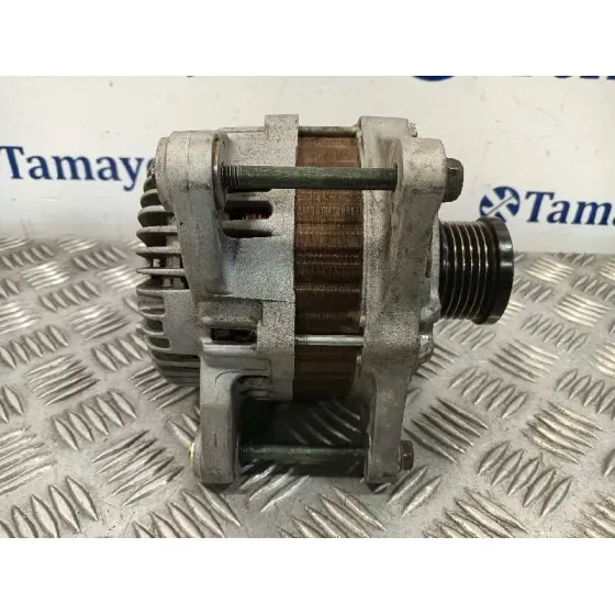 Alternador para Nissan Juke (F15)