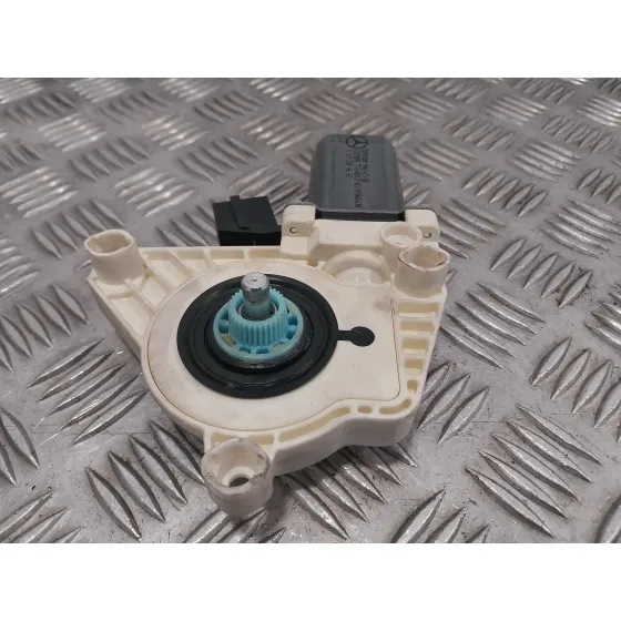Motor Elevalunas Trasero Derecho para Mercedes-Benz Clase B (W245)
