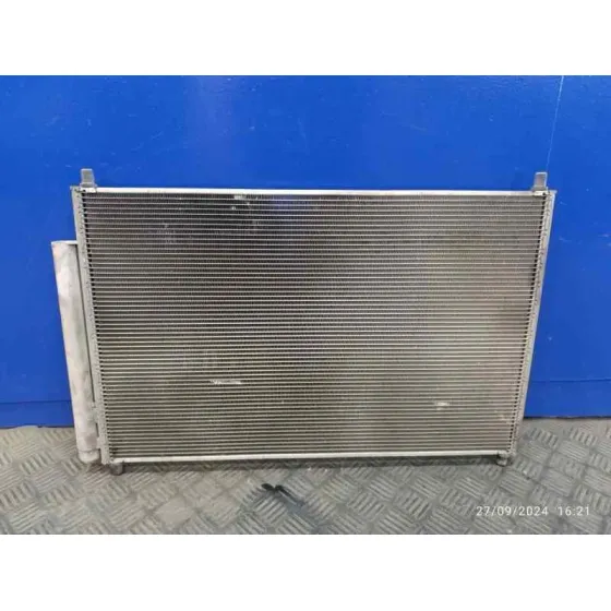Condensador / Radiador Aire Acondicionado para Toyota Auris (_E18_)