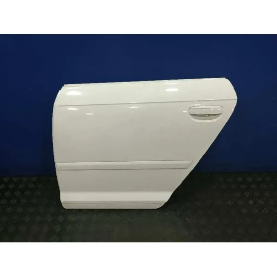 Puerta Trasera Izquierda para Audi A3 Sportback (8P)