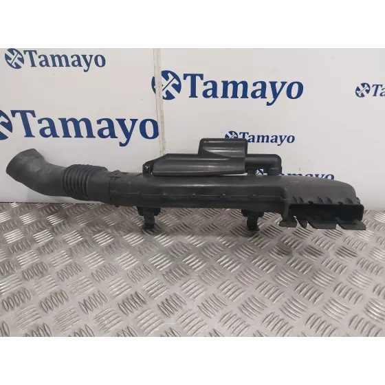 Toma De Aire para Mazda 3 Lim. (Bl)