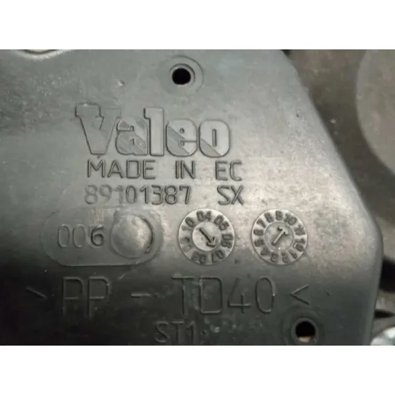 Faro Izquierdo para Fiat Punto Berlina (188)