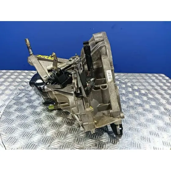 Caja Cambios para Nissan Micra (K12E)