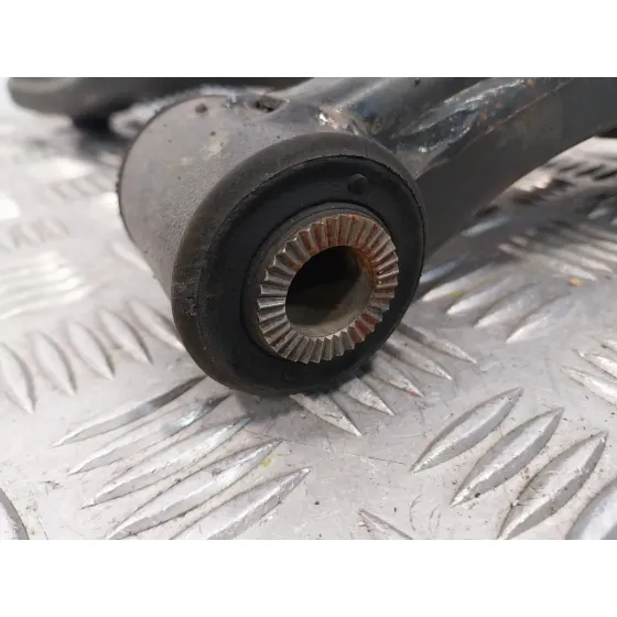 Brazo Suspension Inferior Delantero Derecho para Toyota Auris