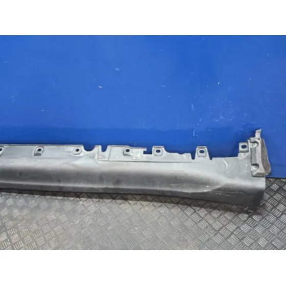 Faldon Lateral para Bmw X6 (F16, F86)