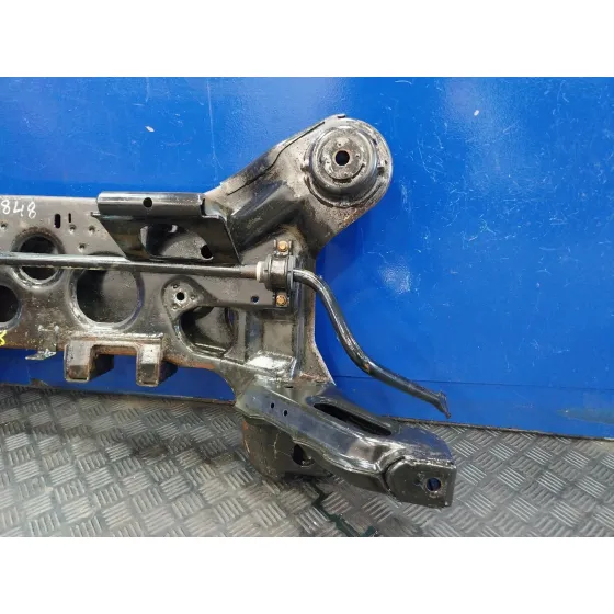Puente Delantero para Ford Transit Combi '06