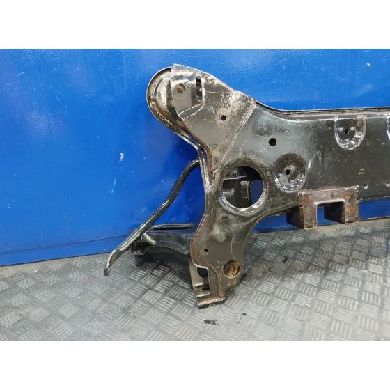 Puente Delantero para Ford Transit Combi '06