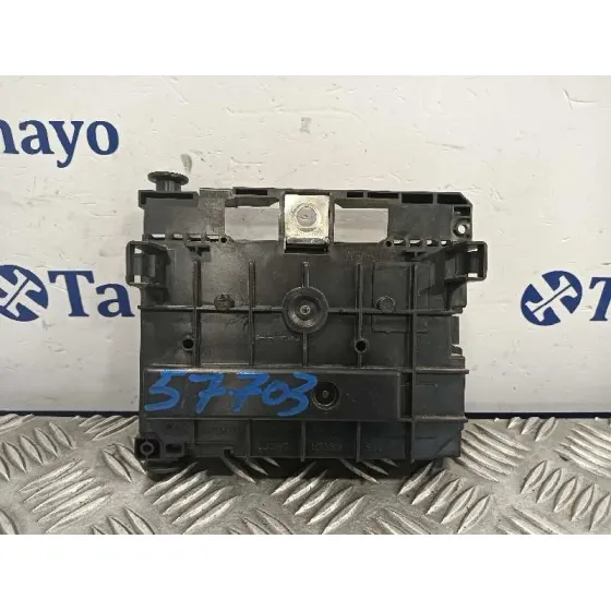 Caja Reles / Fusibles para Peugeot 207